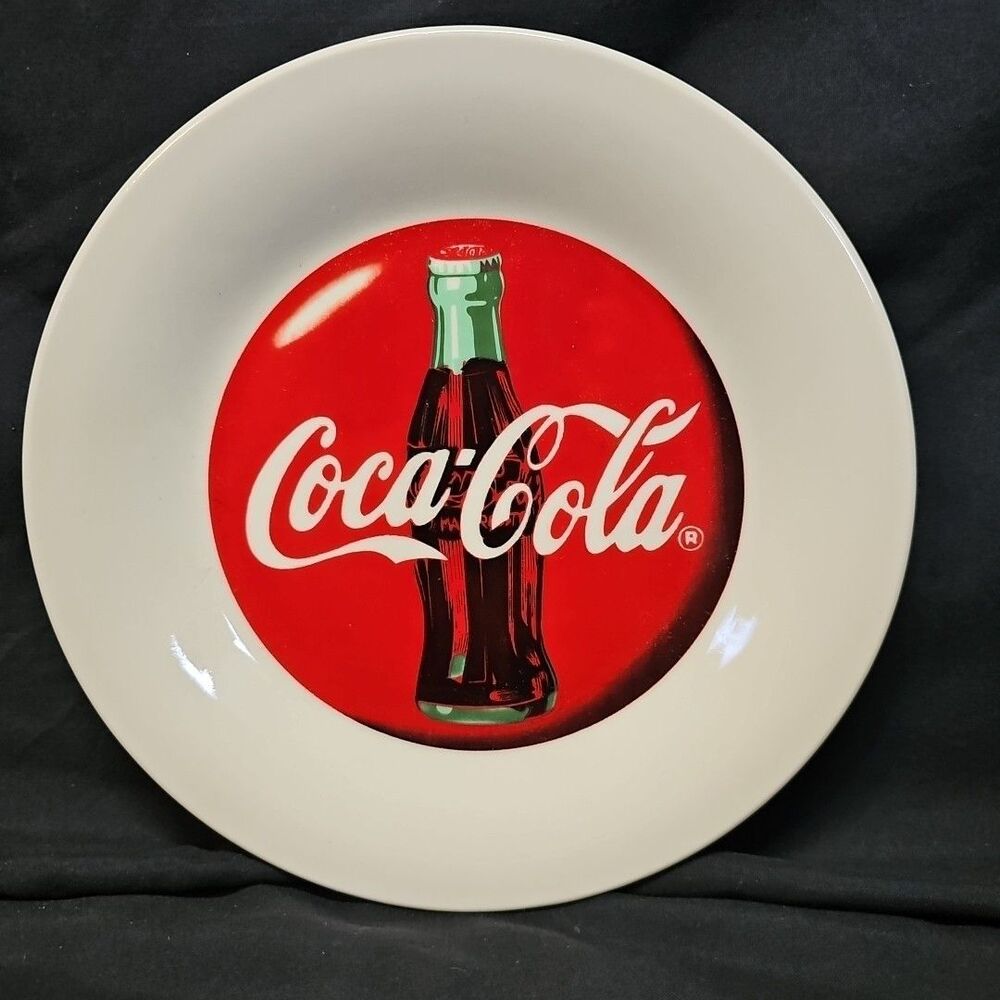 Vintage 1996 COCA-COLA PLATE SALAD DESSERT- GIBSON - 7 3/4 INCHES